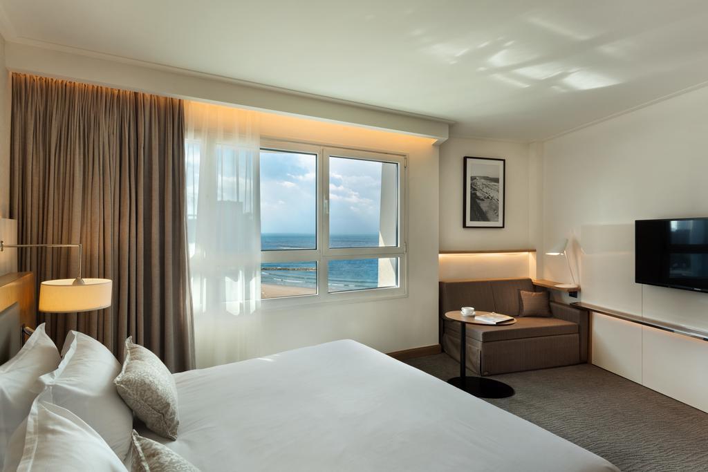 Hotel Sea Tower By Isrotel Design